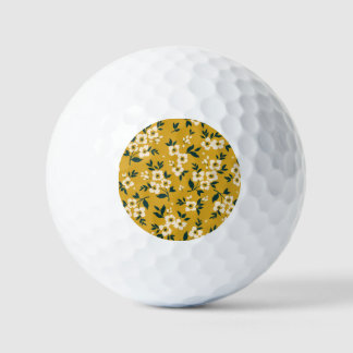 bloemmotief, kleine witte bloemetjes. golfballen