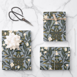 Bloemmotief op stoffig blauw-grijze achtergrond inpakpapier vel