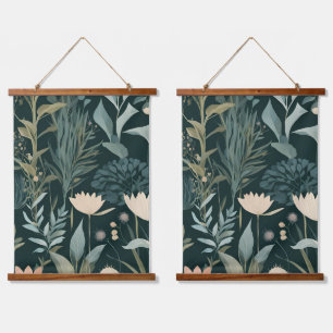 Bloemmotief van de botanische tuin op een donkere  hangend wandkleed