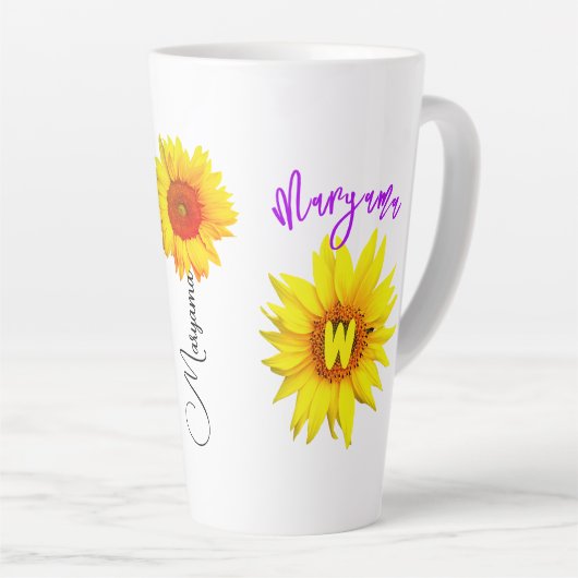 Bloemnaam & Monogram | Gepersonaliseerde Zonnebloe Latte Mok (Rechterhoek)