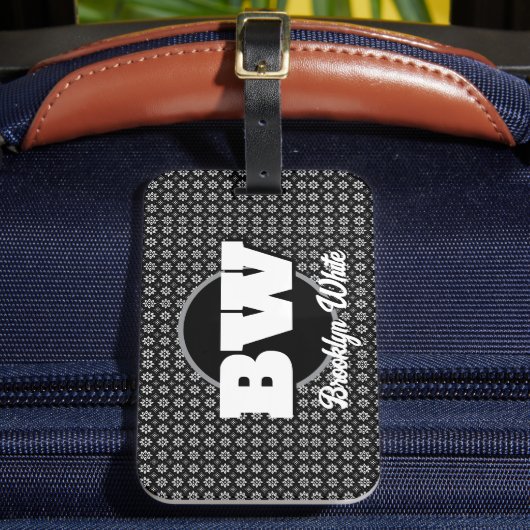 Bloempatroon Zwart&Wit Gepersonaliseerd Bagagelabel (Voorkant Insitu 2)