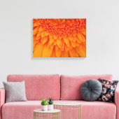 Bloempetalen - omhuld Canvas Afdruk (Insitu (Woonkamer))