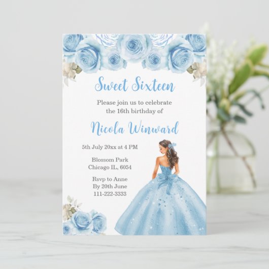 Bloemprinses in blauwe jurk Sweet Sixteen Kaart (Staand voorkant)