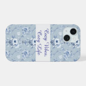 Bloemrijke Chinoiserie Blauwe Toile met aangepaste iPhone 15 Case (Achterkant horizontaal)