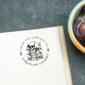 Bloemrijke gotische schedel uit de bibliotheek van rubberstempel