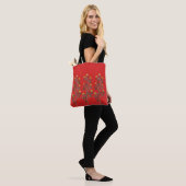 Bloemrijke helderrode boodschappentas tote bag (Op model)