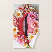 Bloemrijke Lipkunst Bad Handdoek (Handdoek)