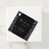 Bloemrijke Zwarte Gotische Verlovingsfeest Bedankjes Labels (In situ)