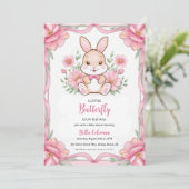 Bloemroze Bunny Baby Shower Uitnodigingen (Staand voorkant)