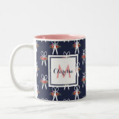 Bloemschaar - Navy Blue & Pink Monogram Tweekleurige Koffiemok (Links)