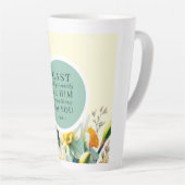 Bloemschrift 1 Petrus 5:7 Latte mok (Rechterhoek)