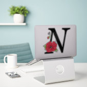 Bloemstel, monogram N, letter N, bloemen, monogra Sticker (Laptop op bureau)