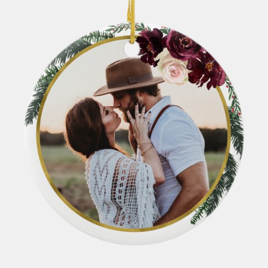 Bloemstuk Onze Eerste Kerstmis Als Meneer & Mevrou Keramisch Ornament (Achterkant)