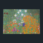 Bloemtuin (door Gustav Klimt) Deurmat<br><div class="desc">Dit ontwerp is voorzien van een schilderij van de Oostenrijkse kunstenaar Gustav Klimt (1862-1918). Het is een afbeelding van een mooie bloemtuin in Klimt's typische impressionistische stijl. De bloemen zien er bijna uit alsof ze overstromen, en het is onmogelijk om zich niet opgetild te voelen door hun schoonheid. Het oorspronkelijke...</div>