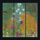 Bloemtuin van Gustav Klimt Drieluik<br><div class="desc">Een prachtig kleurrijk schilderij van een bloemtuin van Gustav Klimt. Verbluffende variaties in kleuren en mooie bloemen passen gewoon mooi op allerlei prachtige producten en cadeauideeën.</div>