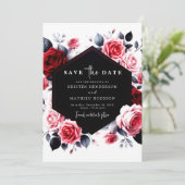 Bloemtypografie Crimson Red Wedding Save The Date (Staand voorkant)