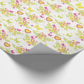 Bloemvlinders en harten lente patroon cadeaupapier (Hoek)