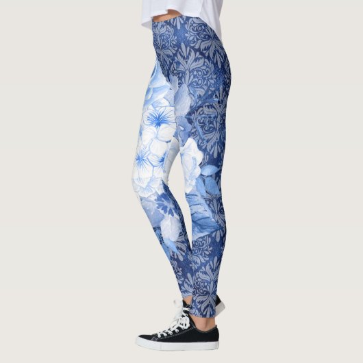 Bloesem in stijl! Chique blauwe bloemenprint Leggings (Links)