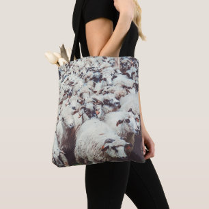 Blok van witte en zwarte schapen tote bag