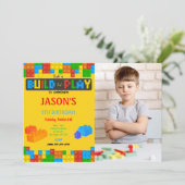 Blok Verjaardag Foto uitnodiging (Staand voorkant)