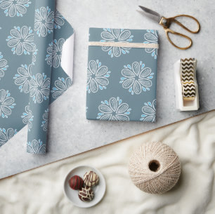 Blokkerpatroon in blauw en wit cadeaupapier