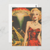 Blond en de UFO Piramide Desert Scifi Fantasy Briefkaart (Voorkant / Achterkant)