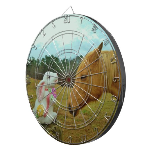 Blond geel paard en paashaas dartbord (Voorkant Rechts)