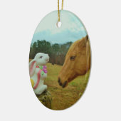 Blond geel paard en paashaas keramisch ornament (Links)