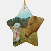 Blond geel paard en paashaas keramisch ornament (Links)