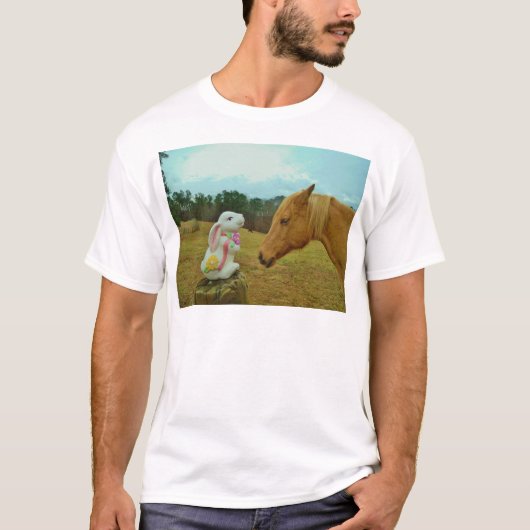 Blond geel paard en paashaas t-shirt (Voorkant)