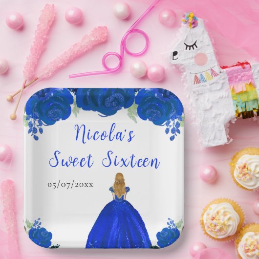 Blond haar Princess Blue Floral Sweet Sixteen Papieren Bordje (Feest)