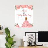 Blond Haar Prinses Roze Bloemen Verjaardag Welkom Poster (Thuiskantoor)