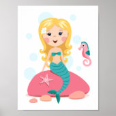 Blond meisje met cartoon van zeepaardvis poster (Voorkant)