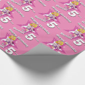 Blond meisjes roze gepersonaliseerd 5e verjaardag  cadeaupapier (Hoek)