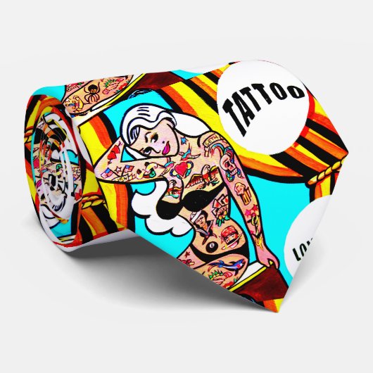 blond met tattoos stropdas (Opgerold)