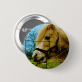 Blond miniatuur Pony/Horse Blue Sky Ronde Button 5,7 Cm (Voorkant /achterkant)