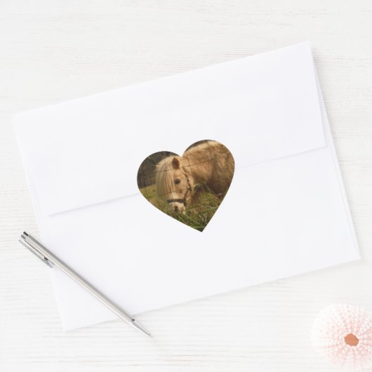 Blond miniatuur Pony/paard Hart Sticker (Envelop)
