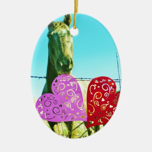 Blond paard en roze en rood hart keramisch ornament (Voorkant)