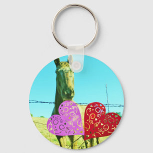 Blond paard en roze en rood hart sleutelhanger