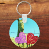 Blond paard en roze en rood hart sleutelhanger (Voorkant)