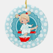 Blond Spa Meisje Bubbles Turquoise Rood Wit Keramisch Ornament (Achterkant)