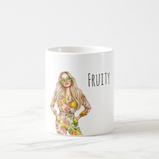Blond Vrouw Fruit Top Broek Koffiemok (Center)