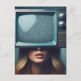 blond vrouw met een tv op haar hoofd briefkaart