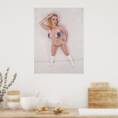 Blonde Bikini Poster 24,46 x 32,61 inch (Keuken)