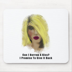Blonde Bombshell-vrouw leent een kus Muismat