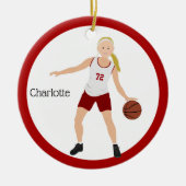 Blonde Girl Basketball Player in rood en wit Keramisch Ornament (Voorkant)