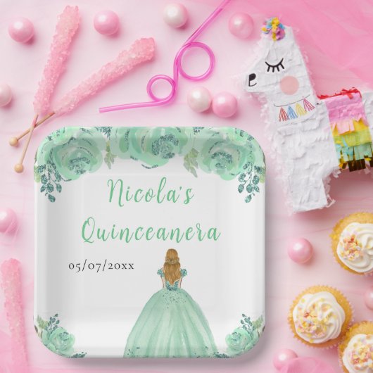 Blonde Hair Princess Mint Floral Quinceanera Papieren Bordje (Feest)