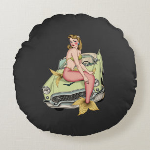 Blonde Meermin op Oude Groene Auto Waterverf Illus Rond Kussen