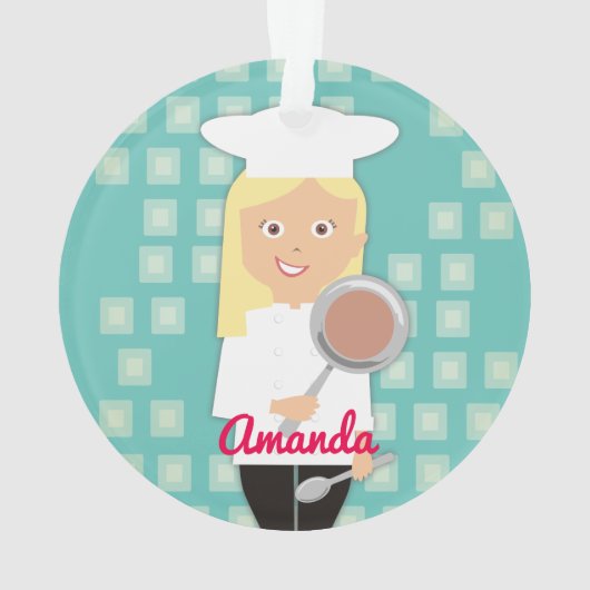 Blonde meisje chef-kok pet koekenpan gepersonalise ornament (achterkant)