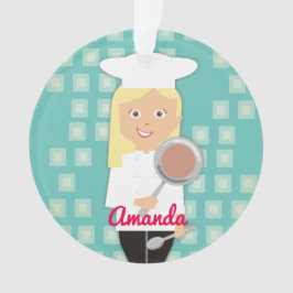 Blonde meisje chef-kok pet koekenpan gepersonalise ornament